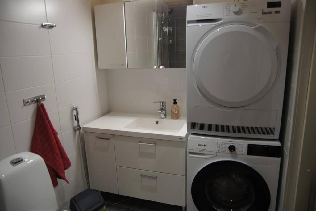 Keskustan Kaksio 45 M2 Autopaikalla, Rautatienkatu 19, 9 Krs Apartment Oulu Luaran gambar