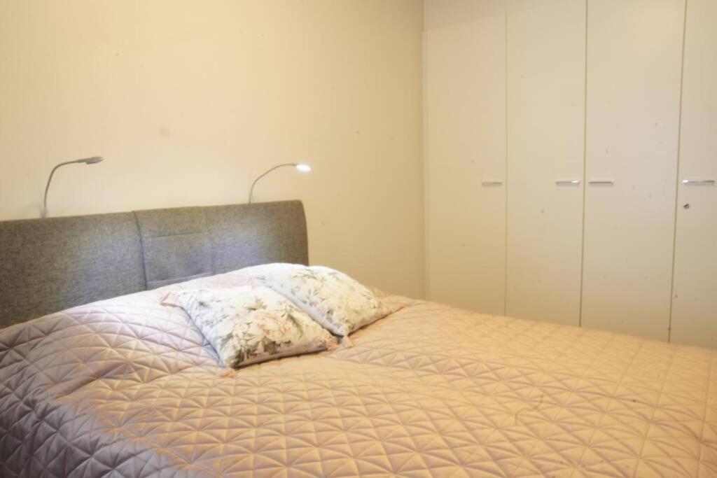 Keskustan Kaksio 45 M2 Autopaikalla, Rautatienkatu 19, 9 Krs Apartment Oulu Luaran gambar